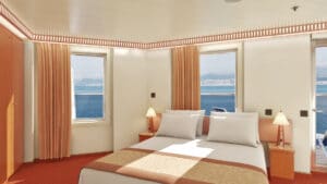 Carnival-cruise-line-Carnival-Conquest-Glory-Valor-Liberty-Freedom-schip-cruiseschip-categorie 9C-Premium-Vista-balkonhut