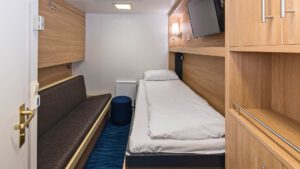 Cruiseschip-Hurtigruten-MS Polarlys-schip-Polar Inside-Categorie K3