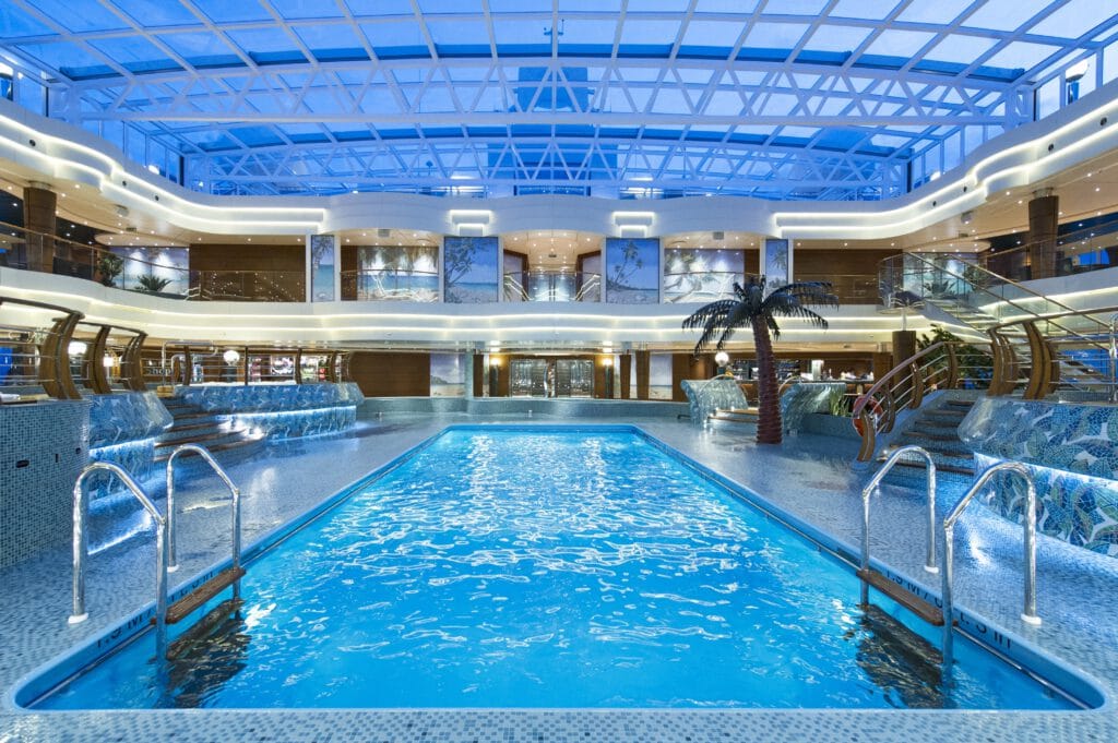 Cruiseschip-MSC Preziosa-MSC Cruises-Zwembad