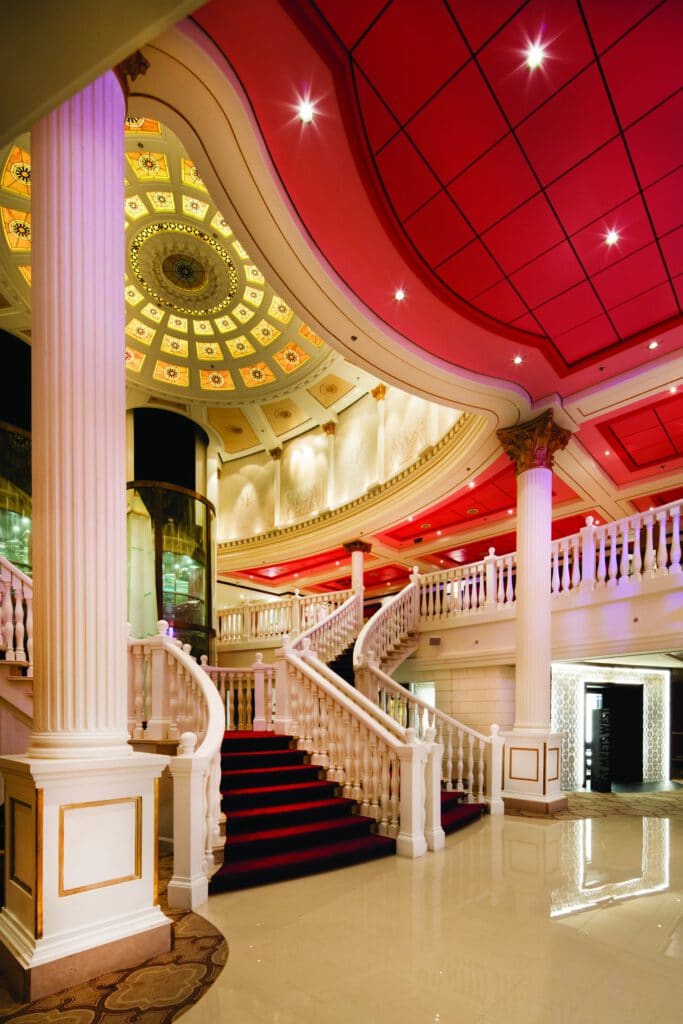 Cruiseschip-Pride of America-Norwegian Cruise Line-Lobby