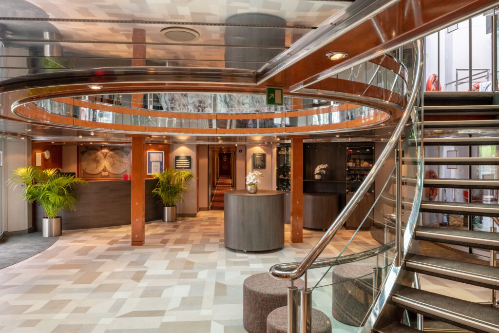 Nicko-MS-Belvedere-riviercruise-schip-receptie