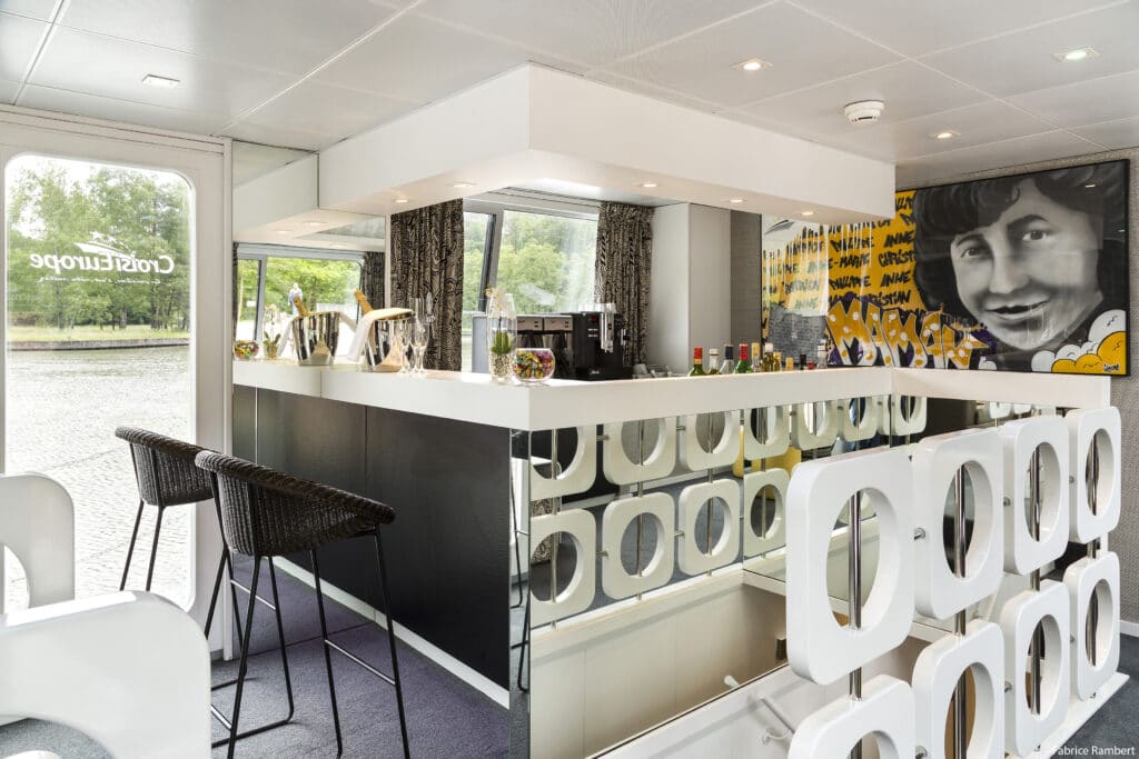 Rivierschip-CroisiEurope-MS Madeleine-Cruise-Bar