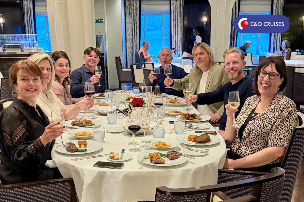 Seabourn Ovation diner